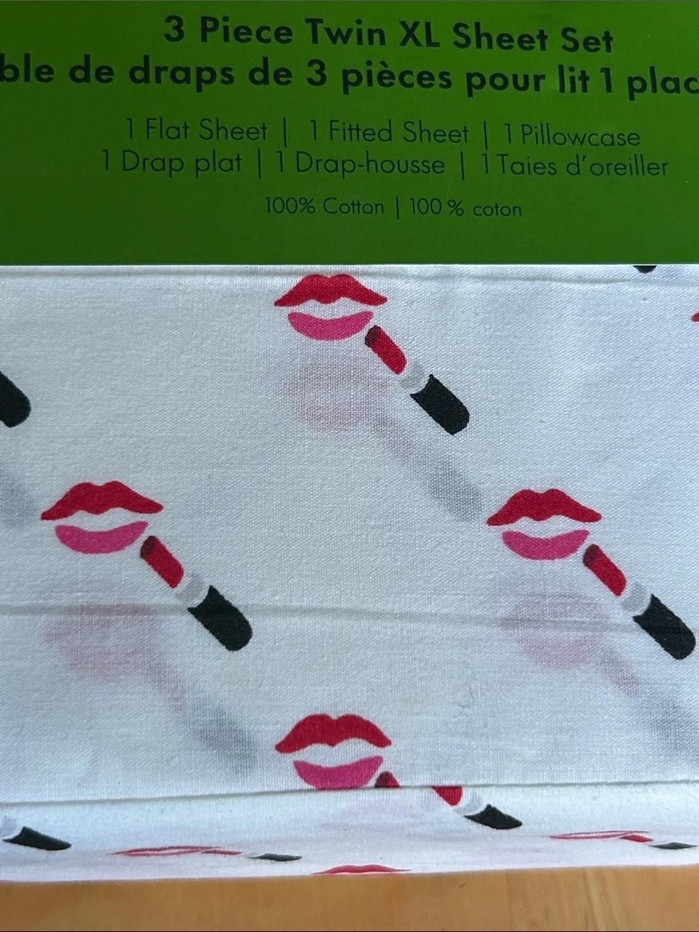 Kate Spade XL Twin Sheet Set 3 Piece 100% Cotton Lips Lipstick Kiss Pink Red NEW
